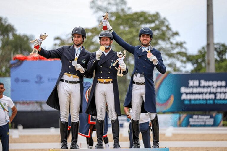 Time Brasil de Adestramento domina no Sul-americano 2022: Paulo Cesar dos Santos, ouro, Victor Avila, prata, e Vinícius Miranda, bronze