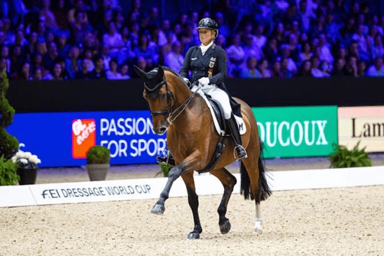 Campeã olímpica, Jessica von Bredow-Werndl ganha a Copa do Mundo de Adestramento no Hipismo em Lyon