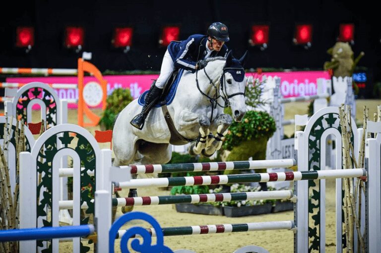 Harry Charles domina a classe principal de Londres, Olivier Philippaerts é o melhor belga