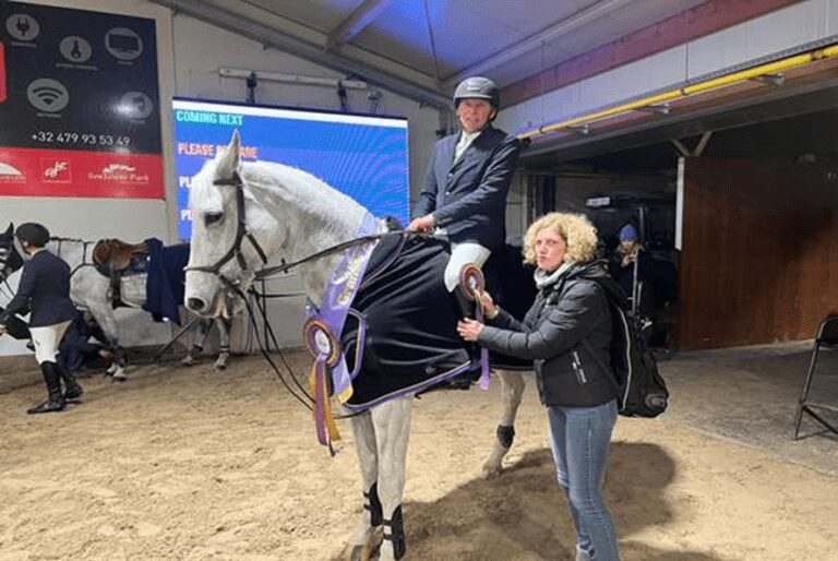 Classe Dirk Demeersman à parte no Grand Prix Azelhof