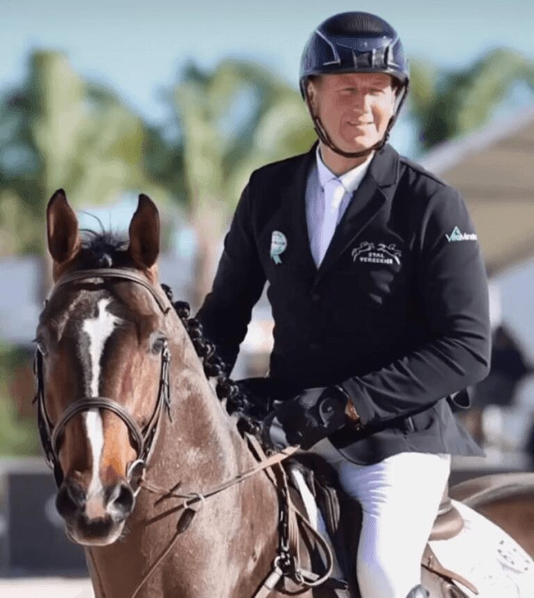 Koen Vereecke ganha o Grande Prêmio de Prata de Oliva. Virginie Thonon em segundo!