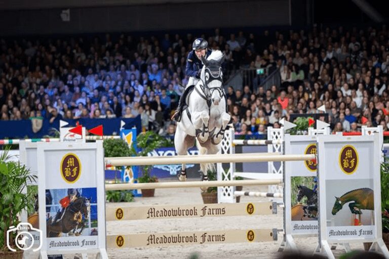 Hans-Dieter Dreher vence Grande Prêmio de Amsterdã nos 1,60m