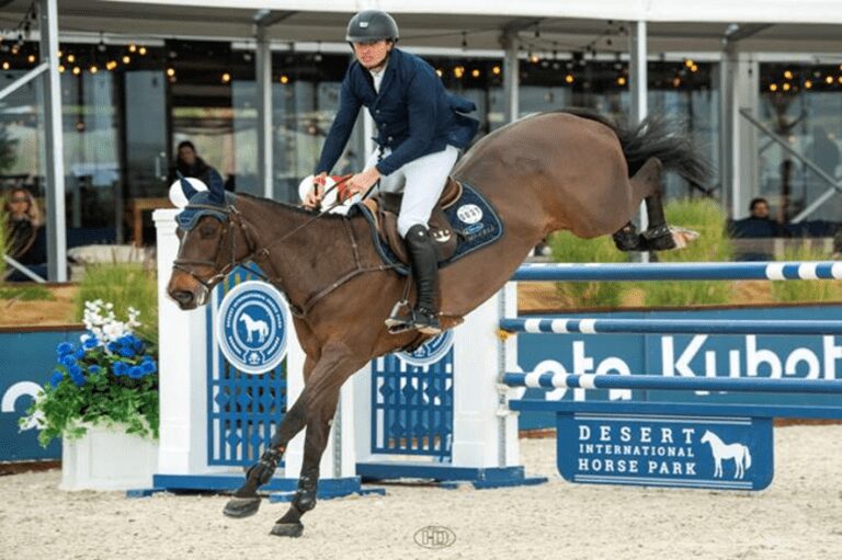Gregory Wathelet agora também vence a classe principal na American Thermal no sábado!