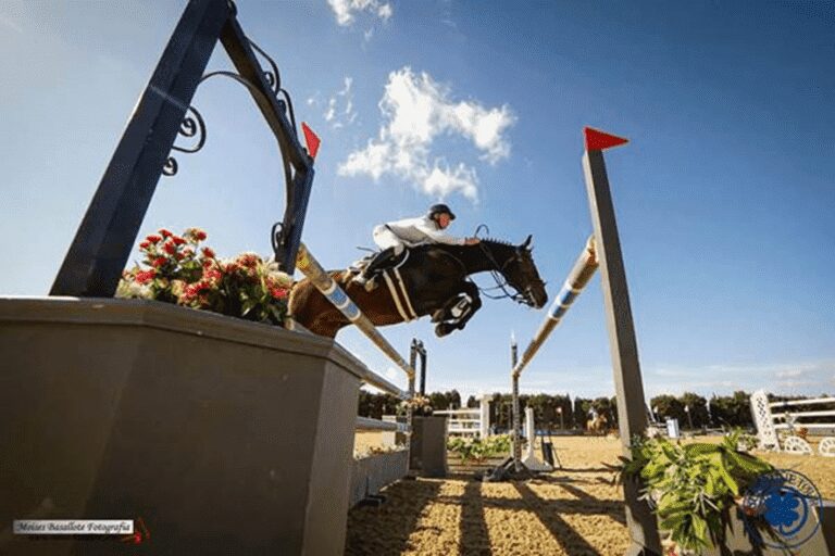 Michael Pender é o único vencedor claro de 1,55m CSI4 * Grand Prix de Vejer