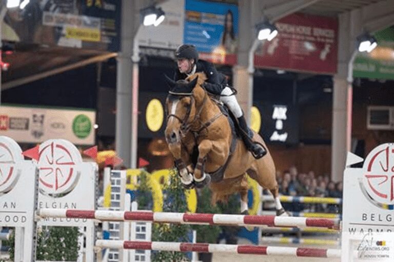Pieter Kenis brilha na qualificação para o Grande Prêmio de Cracóvia