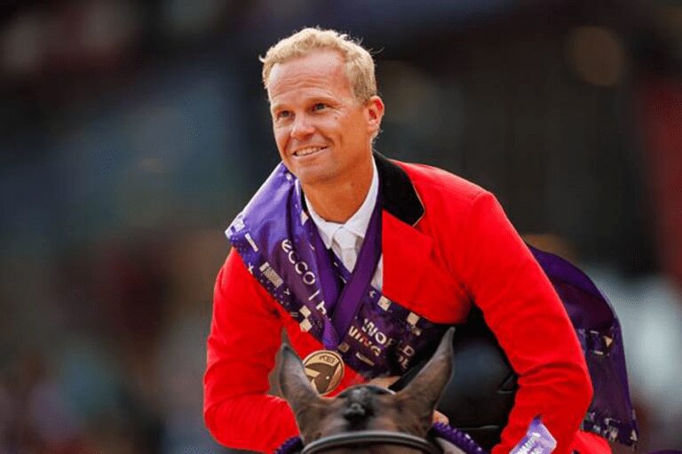 Jérôme Guéry firme no top 20 do Longines World Ranking