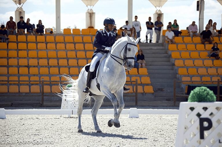 Renderson Oliveira e João Victor Oliva garantem novos índices para o Pan no CDI3* Alter do Chão, em Portugal