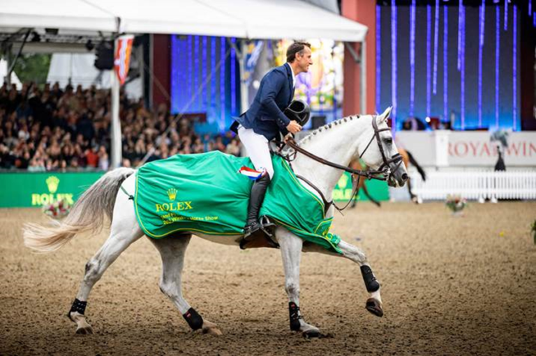 Gregory Wathelet se destaca na competição CSI5* Windsor