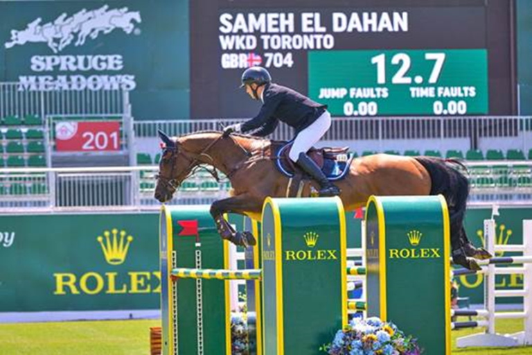 Crack de Nyze Z brilha no pódio de 1,50m na ​​classe de abertura Spruce Meadows