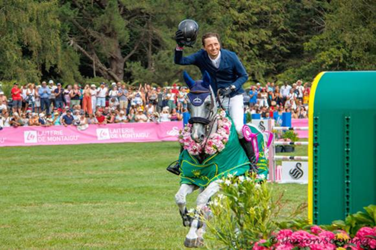 Martin Fuchs imbatível na classe CSI5* da Sopot