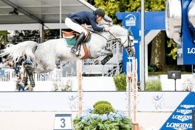 Ignace Philips De Vuyst conquista a prata na classe de abertura 2* St. Tropez