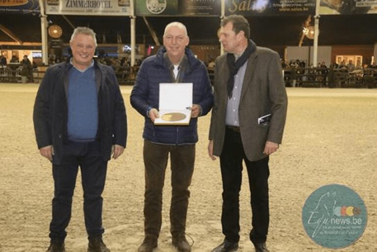 Kees Van den Oetelaar: “Se todos nós queremos o mesmo cavalo em 50 anos, então temos que continuar.”
