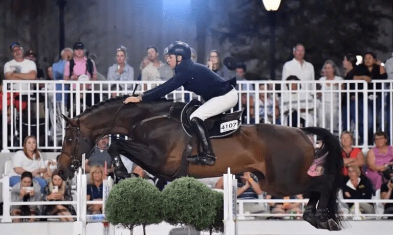 Santiago Lambre termina em terceiro no Grand Prix de San Miguel Em torneio disputado no México, o cavaleiro brasileiro completou o pódio atrás do irlandês Shane Sweetnam e do mexicano Andres Azcarraga