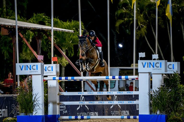 Luciana Lóssio vence o GP Internacional, a 1.60m, e Adolpho Lindenberg, o GP Roberto Marinho, no 85º Aniversário da Hípica Brasileira