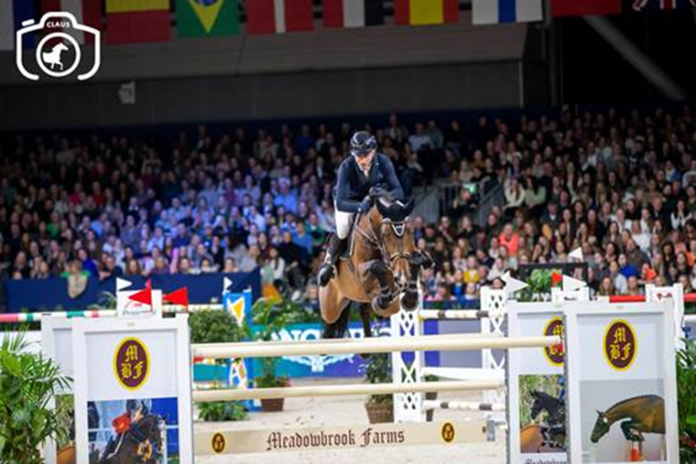 Cavalos e cavaleiros para Jumping Amsterdam