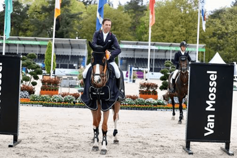 Mathijs van Asten obtém vitória sensacional no CSI3* Grand Prix Eindhoven