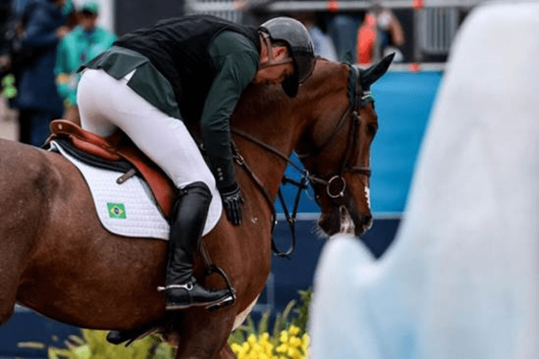 Jogos Olímpicos 2024: como funciona o transporte dos cavalos do Hipismo brasileiro até Paris