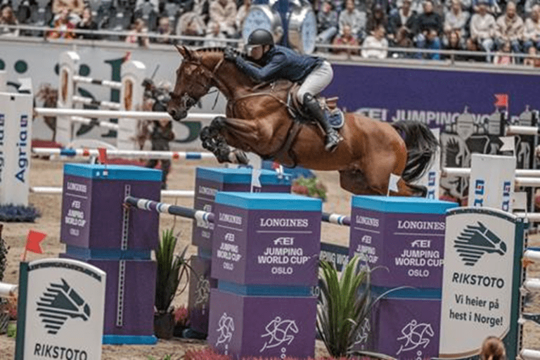 Wathelet e Bond Jamesbond de Hay apenas dois sem faltas na Longines FEI Jumping World Cup Oslo