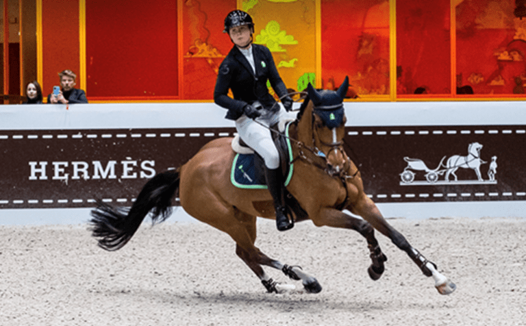 Mel Thijssen deixa os concorrentes na poeira no CSI5* Longines Ranking Helsinki