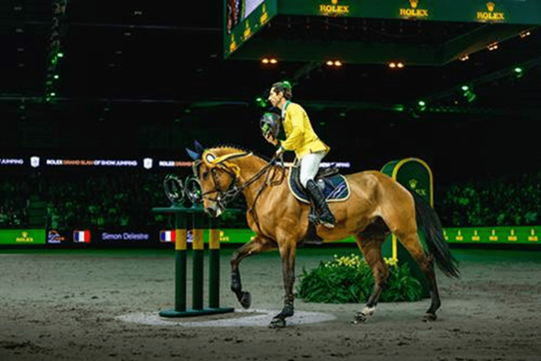 Yuri Mansur com Miss Blue-Saint Blue Farm, conjunto 100% brasileiro, é bronze no GP5* Rolex, a 1.60m, na Holanda