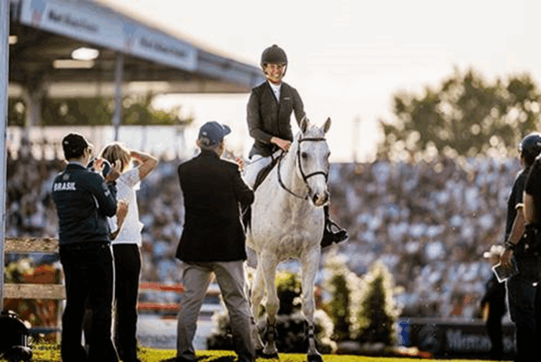 Luciana Diniz: duplo zero e 1ª individual na Copa das Nações em Aachen; Stephan Barcha, vice a 1.50m
